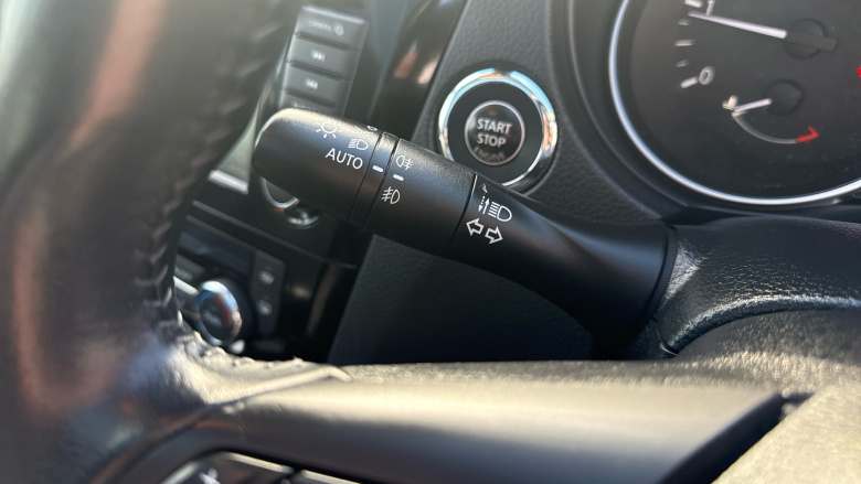 Nissan Qashqai 1.5 dCi 115 Tekna 5dr Diesel Hatchback